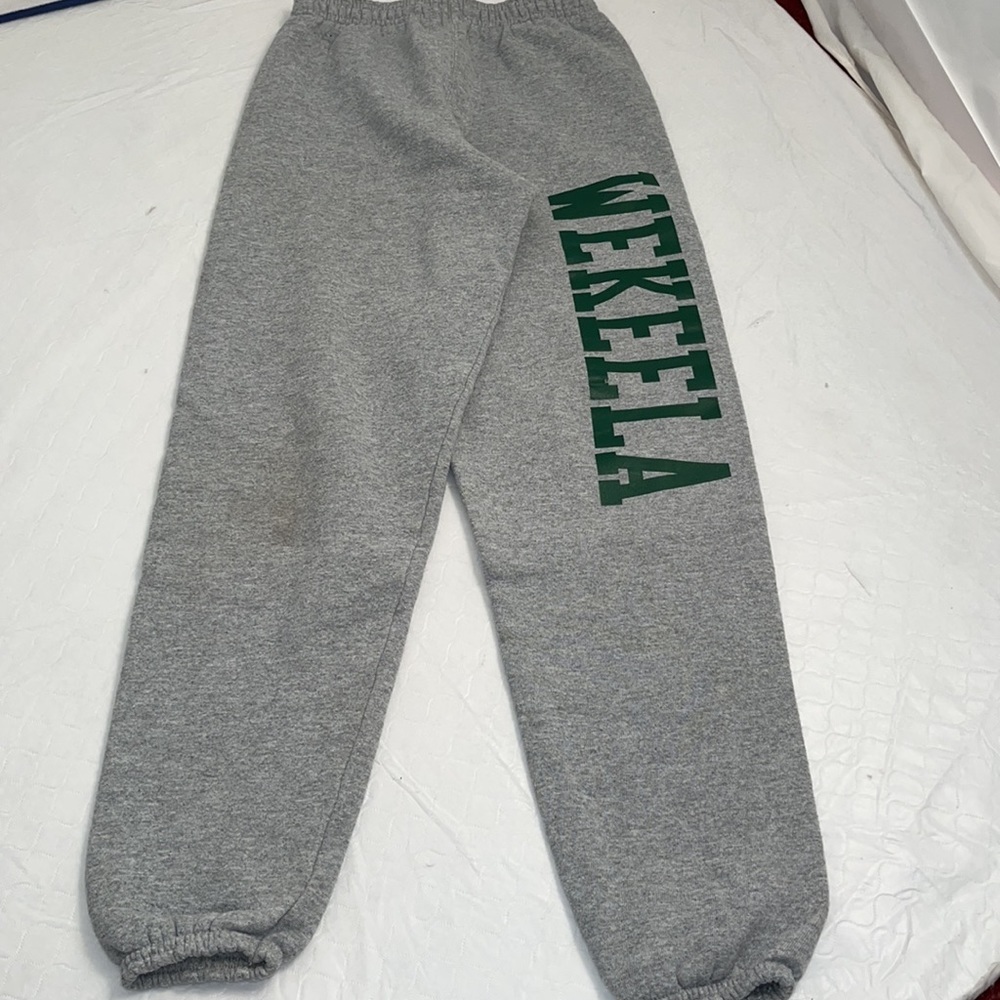 Soffe Wekeela logo gray joggers L = 14-16